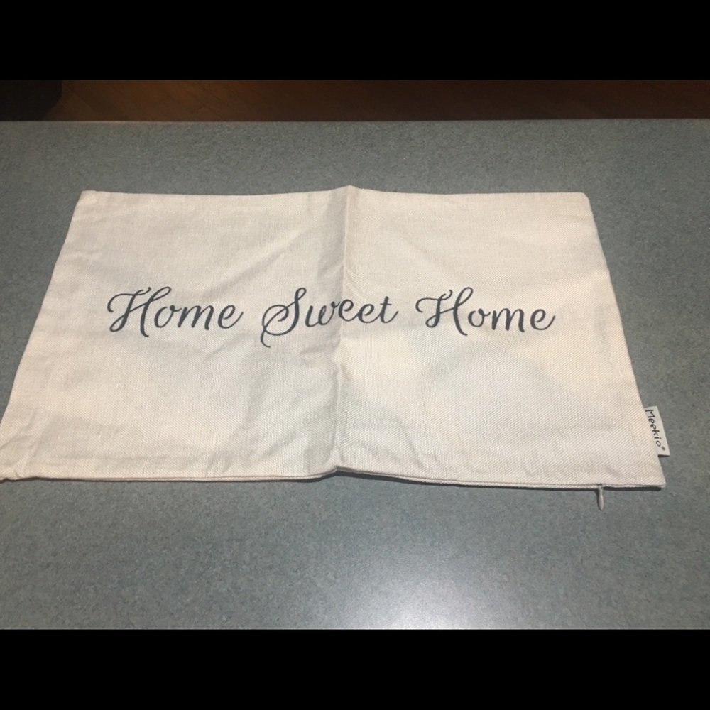 Pillow cover